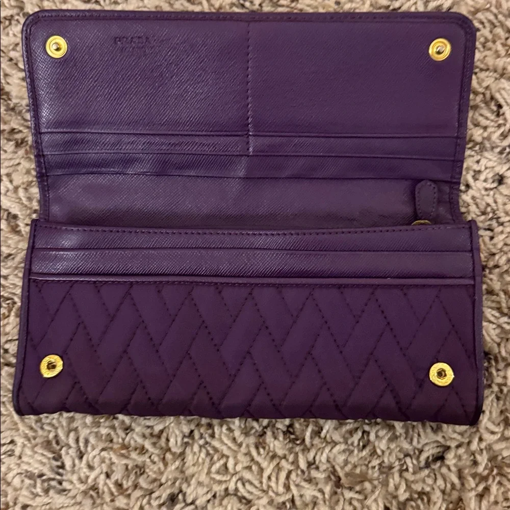 Prada Purple Quilted Slim Wallet - Picture 6 of 6